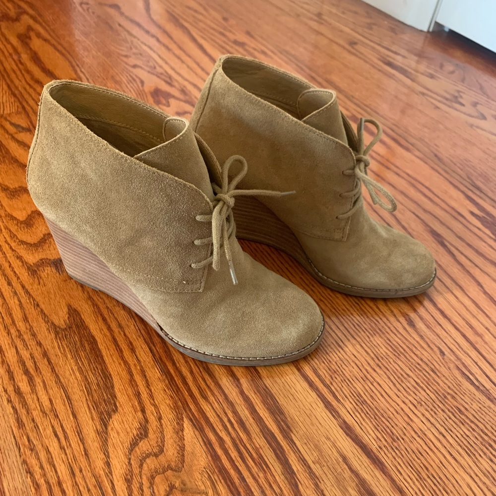 Suede Wedges Lucky Brand Euc View 3